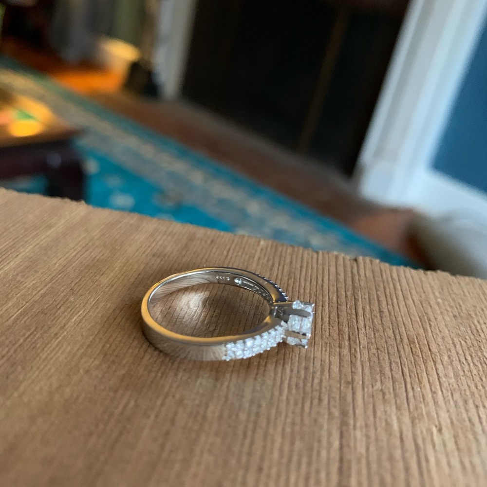 Sterling silver ring - Picture 3 of 4